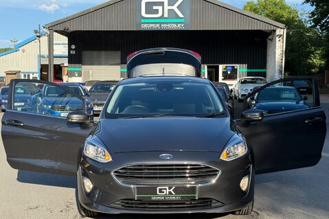 Ford Fiesta TITANIUM 11