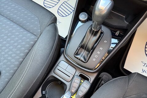 Ford Fiesta TITANIUM 33