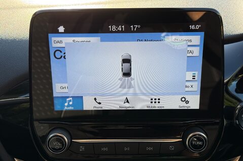 Ford Fiesta TITANIUM 37