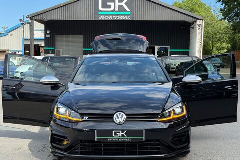 Volkswagen Golf R TSI 4MOTION DSG -CAMERA -SPIELBERG ALLOYS -APPLE CARPLAY -KEYLESS 18