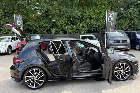 Volkswagen Golf R TSI 4MOTION DSG -CAMERA -SPIELBERG ALLOYS -APPLE CARPLAY -KEYLESS 21