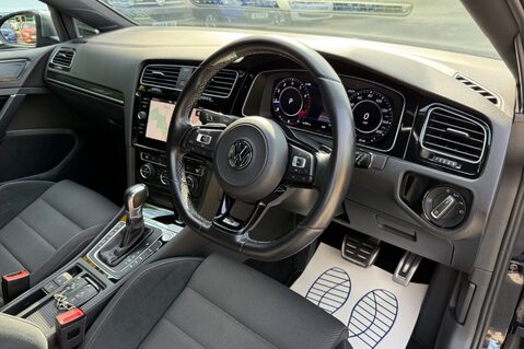 Volkswagen Golf R TSI 4MOTION DSG -CAMERA -SPIELBERG ALLOYS -APPLE CARPLAY -KEYLESS 15