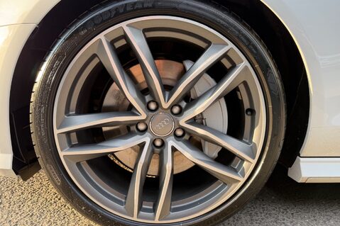 Audi A6 AVANT BI-TDI QUATTRO BLACK EDITION 320 - RARE BI TDI -REVERSE CAMERA 66
