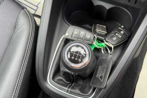 Audi A1 SPORTBACK TFSI S LINE - LOW MILEAGE -ONE OWNER FROM NEW -£35 ROAD TAX 44