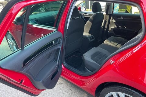 Volkswagen Golf GT EDITION TDI BMT - PANORAMIC SUNROOF - APPLE CARPLAY -£35 ROAD TAX 29