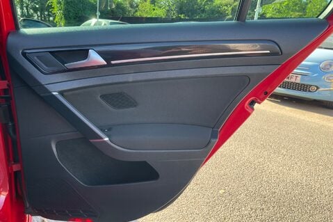 Volkswagen Golf GT EDITION TDI BMT - PANORAMIC SUNROOF - APPLE CARPLAY -£35 ROAD TAX 30
