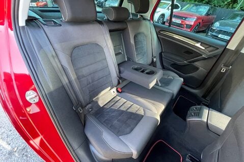 Volkswagen Golf GT EDITION TDI BMT - PANORAMIC SUNROOF - APPLE CARPLAY -£35 ROAD TAX 32