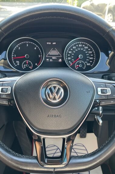 Volkswagen Golf GT EDITION TDI BMT - PANORAMIC SUNROOF - APPLE CARPLAY -£35 ROAD TAX 