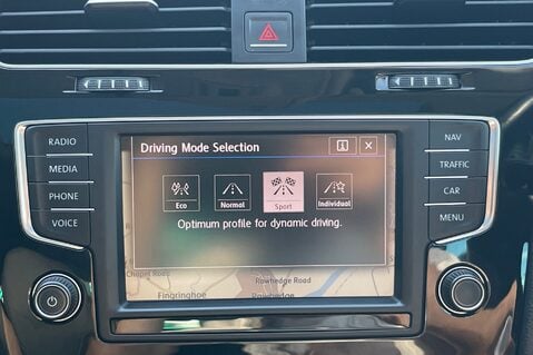 Volkswagen Golf GT EDITION TDI BMT - PANORAMIC SUNROOF - APPLE CARPLAY -£35 ROAD TAX 36