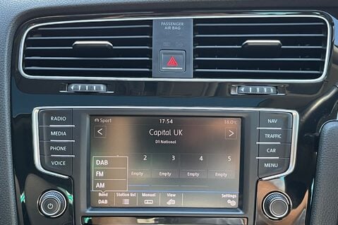 Volkswagen Golf GT EDITION TDI BMT - PANORAMIC SUNROOF - APPLE CARPLAY -£35 ROAD TAX 44