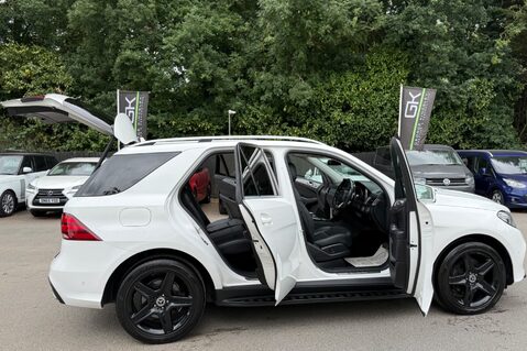 Mercedes-Benz GLE GLE 250 D 4MATIC AMG LINE - DETACHABLE TOWBAR - SIDE STEPS - APPLE CARPLAY 21