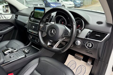 Mercedes-Benz GLE GLE 250 D 4MATIC AMG LINE - DETACHABLE TOWBAR - SIDE STEPS - APPLE CARPLAY 14