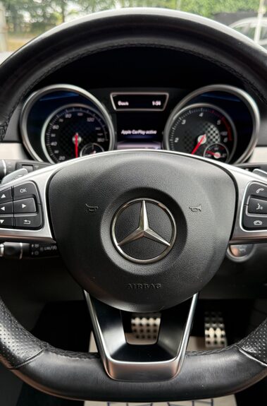 Mercedes-Benz GLE GLE 250 D 4MATIC AMG LINE - DETACHABLE TOWBAR - SIDE STEPS - APPLE CARPLAY 