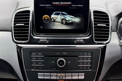 Mercedes-Benz GLE GLE 250 D 4MATIC AMG LINE - DETACHABLE TOWBAR - SIDE STEPS - APPLE CARPLAY 52