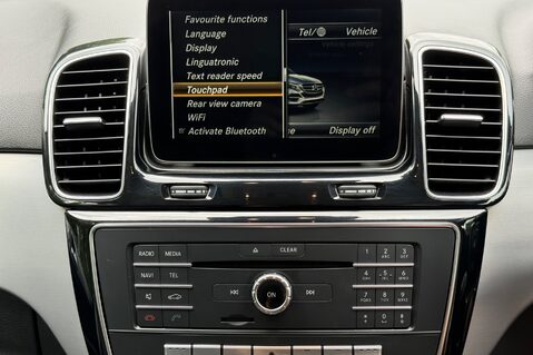 Mercedes-Benz GLE GLE 250 D 4MATIC AMG LINE - DETACHABLE TOWBAR - SIDE STEPS - APPLE CARPLAY 55