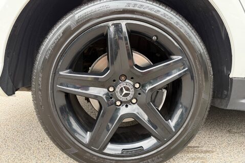 Mercedes-Benz GLE GLE 250 D 4MATIC AMG LINE - DETACHABLE TOWBAR - SIDE STEPS - APPLE CARPLAY 68
