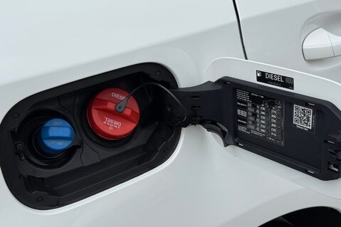 Mercedes-Benz GLE GLE 250 D 4MATIC AMG LINE - DETACHABLE TOWBAR - SIDE STEPS - APPLE CARPLAY 71