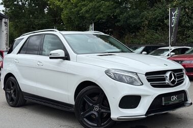 Mercedes-Benz GLE GLE 250 D 4MATIC AMG LINE - DETACHABLE TOWBAR - SIDE STEPS - APPLE CARPLAY