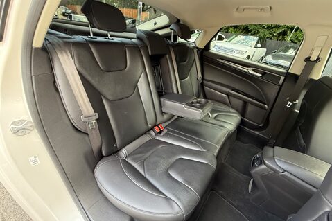 Ford Mondeo TITANIUM EDITION ECOBLUE -ONE OWNER -ADAPTIVE CRUISE CONTROL -APPLE CARPLAY 30