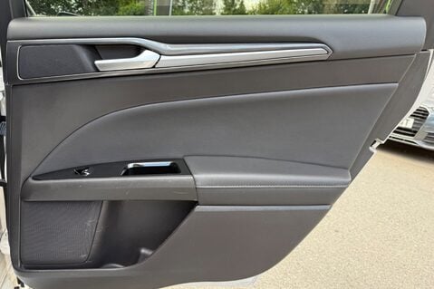 Ford Mondeo TITANIUM EDITION ECOBLUE -ONE OWNER -ADAPTIVE CRUISE CONTROL -APPLE CARPLAY 32