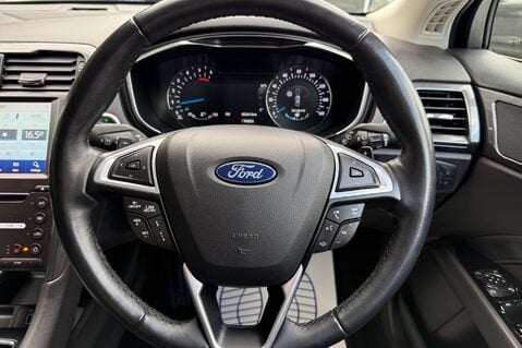 Ford Mondeo TITANIUM EDITION ECOBLUE -ONE OWNER -ADAPTIVE CRUISE CONTROL -APPLE CARPLAY 10