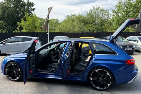 Audi RS4 RS4 AVANT FSI QUATTRO - SEPANG BLUE -SPORTS PACKAGE - BANG & OLUFSEN 22