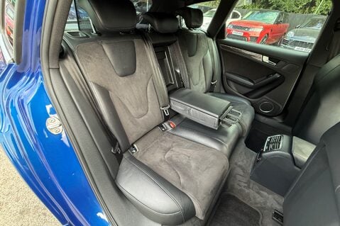 Audi RS4 RS4 AVANT FSI QUATTRO - SEPANG BLUE -SPORTS PACKAGE - BANG & OLUFSEN 31