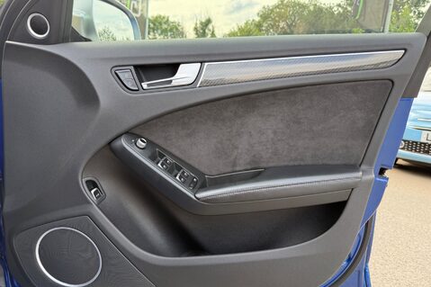 Audi RS4 RS4 AVANT FSI QUATTRO - SEPANG BLUE -SPORTS PACKAGE - BANG & OLUFSEN 36