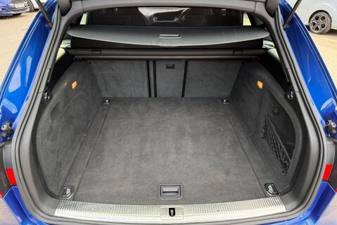 Audi RS4 RS4 AVANT FSI QUATTRO - SEPANG BLUE -SPORTS PACKAGE - BANG & OLUFSEN 50