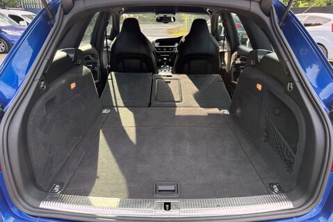 Audi RS4 RS4 AVANT FSI QUATTRO - SEPANG BLUE -SPORTS PACKAGE - BANG & OLUFSEN 55
