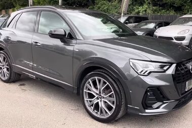 Audi Q3 TFSI QUATTRO S LINE VORSPRUNG - PANORAMIC SUNROOF -ADAPTIVE CRUISE