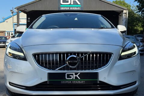 Volvo V40 T3 INSCRIPTION - ONE OWNER FROM NEW - FULL MAIN DEALER SERVICE HISTORY 12