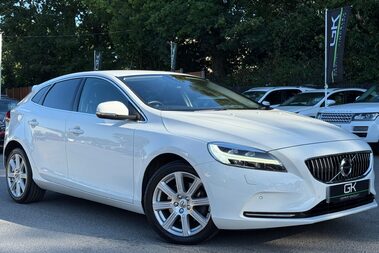 Volvo V40 T3 INSCRIPTION - ONE OWNER FROM NEW - FULL MAIN DEALER SERVICE HISTORY