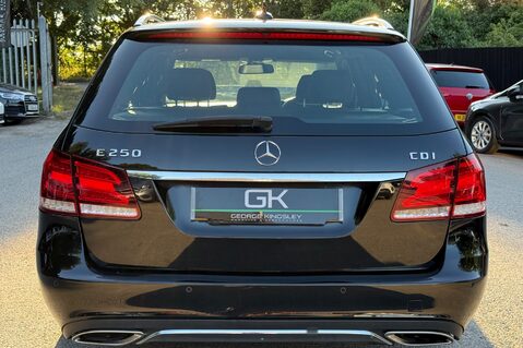 Mercedes-Benz E Class E250 CDI SE - ONE OWNER - FULL MERCEDES SERVICE HISTORY - 11 SERVICES  5