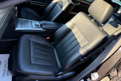 Mercedes-Benz E Class E250 CDI SE - ONE OWNER - FULL MERCEDES SERVICE HISTORY - 11 SERVICES  19