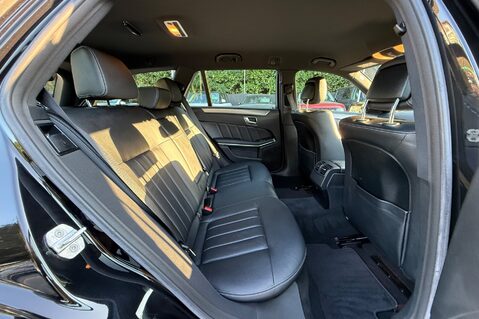 Mercedes-Benz E Class E250 CDI SE - ONE OWNER - FULL MERCEDES SERVICE HISTORY - 11 SERVICES  15