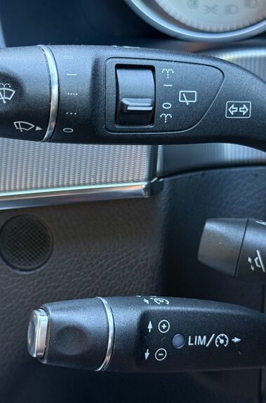 Mercedes-Benz E Class E250 CDI SE - ONE OWNER - FULL MERCEDES SERVICE HISTORY - 11 SERVICES  