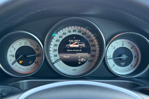Mercedes-Benz E Class E250 CDI SE - ONE OWNER - FULL MERCEDES SERVICE HISTORY - 11 SERVICES  46