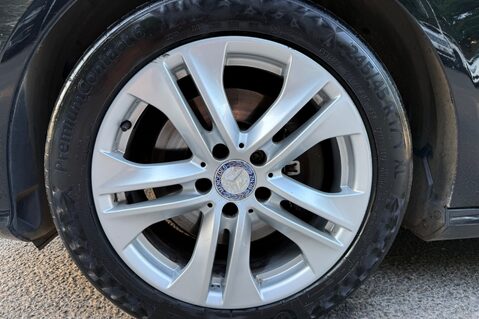 Mercedes-Benz E Class E250 CDI SE - ONE OWNER - FULL MERCEDES SERVICE HISTORY - 11 SERVICES  56