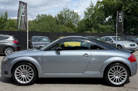 Audi TT QUATTRO SPORT - RARE COLLECTABLE CAR - POLE POSITION BUCKET SEATS 9
