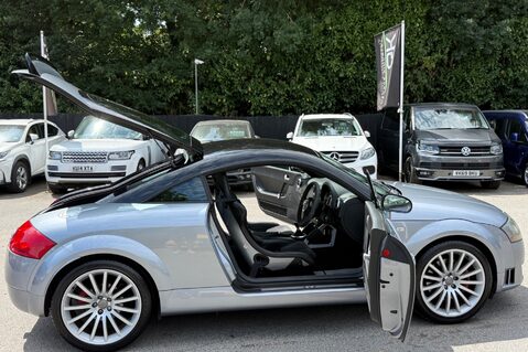 Audi TT QUATTRO SPORT - RARE COLLECTABLE CAR - POLE POSITION BUCKET SEATS 16