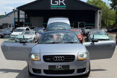 Audi TT QUATTRO SPORT - RARE COLLECTABLE CAR - POLE POSITION BUCKET SEATS 17