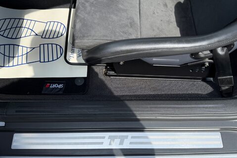 Audi TT QUATTRO SPORT - RARE COLLECTABLE CAR - POLE POSITION BUCKET SEATS 21