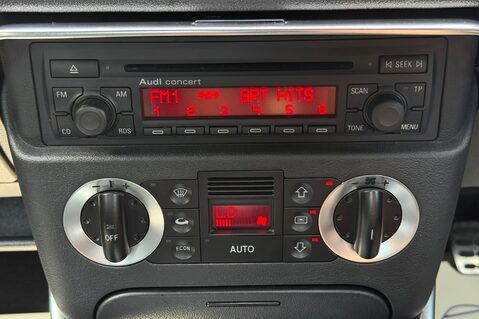 Audi TT QUATTRO SPORT - RARE COLLECTABLE CAR - POLE POSITION BUCKET SEATS 29