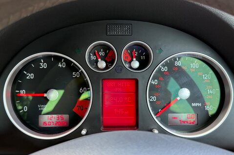 Audi TT QUATTRO SPORT - RARE COLLECTABLE CAR - POLE POSITION BUCKET SEATS 30