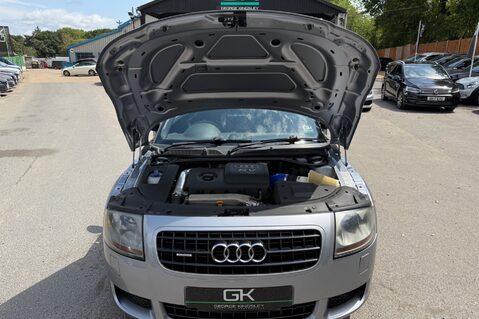 Audi TT QUATTRO SPORT - RARE COLLECTABLE CAR - POLE POSITION BUCKET SEATS 44