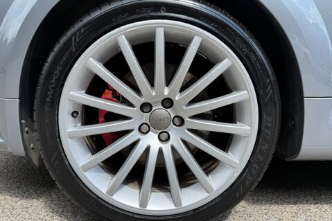 Audi TT QUATTRO SPORT - RARE COLLECTABLE CAR - POLE POSITION BUCKET SEATS 42