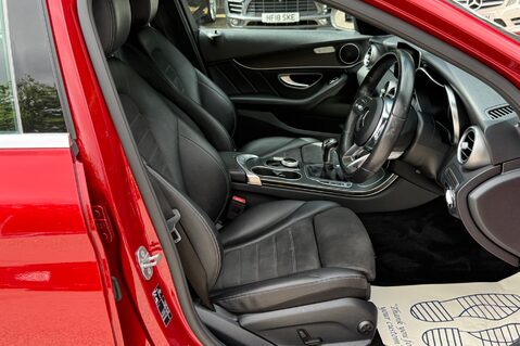 Mercedes-Benz C Class C 200 D AMG LINE - RARE MANUAL GEARBOX  23