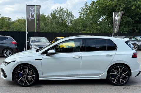 Volkswagen Golf R TSI 4MOTION DSG - EVERY EXTRA -DCC-PAN ROOF-PERF PACK-HUD-CAM-HK-WINTERPK 9