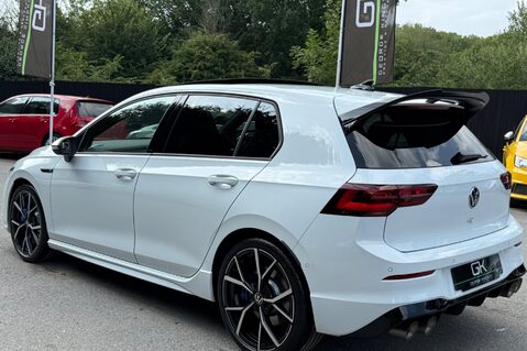 Volkswagen Golf R TSI 4MOTION DSG - EVERY EXTRA -DCC-PAN ROOF-PERF PACK-HUD-CAM-HK-WINTERPK 2